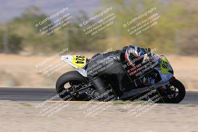 media/Oct-30-2022-CVMA (Sun) [[fb421c3cec]]/Race 16 Amateur Supersport Middleweight/